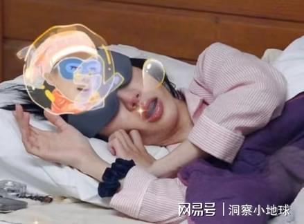 惊人碧波庭告诉你如何拥有好睡眠凯发k8国际《花少6》金晨睡相(图1)